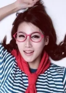 《01宅男汇》：探秘二次元世界的奇幻漂流，关于热爱与坚持的独特《火星西路7号》